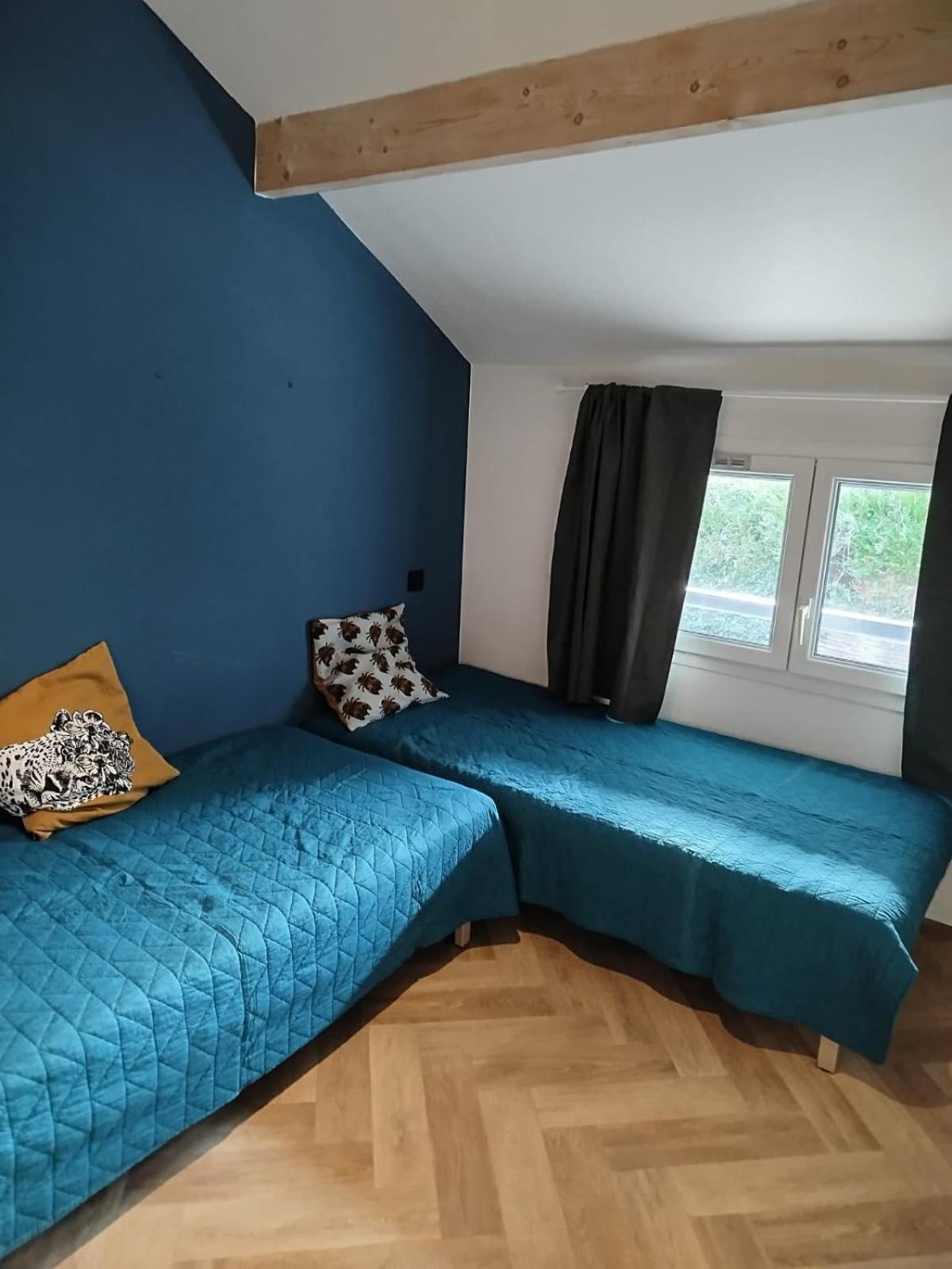 Blue And Green Rooms Англе Экстерьер фото